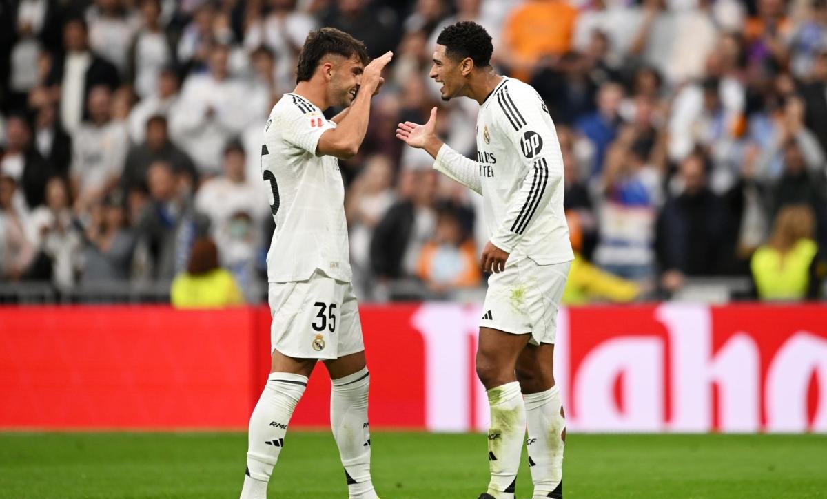 皇冠体育-皇马后卫因黄牌停赛，缺席关键比赛(皇马后位)