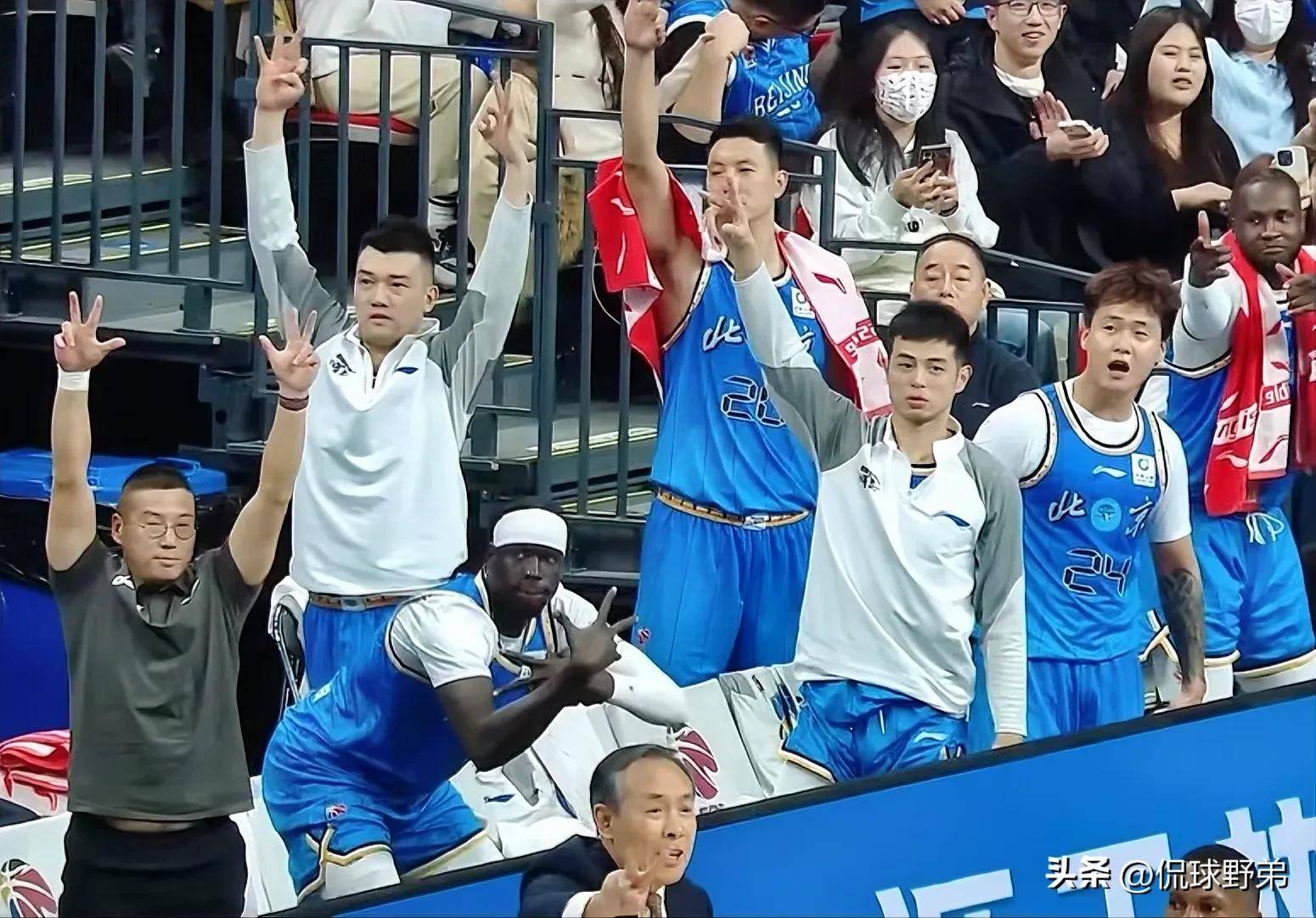 北京首钢击败江苏，保持不败战绩(北京首钢击败江苏,保持不败战绩的是谁)